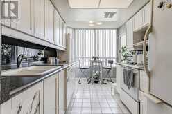 1611 - 7420 BATHURST STREET N Vaughan 