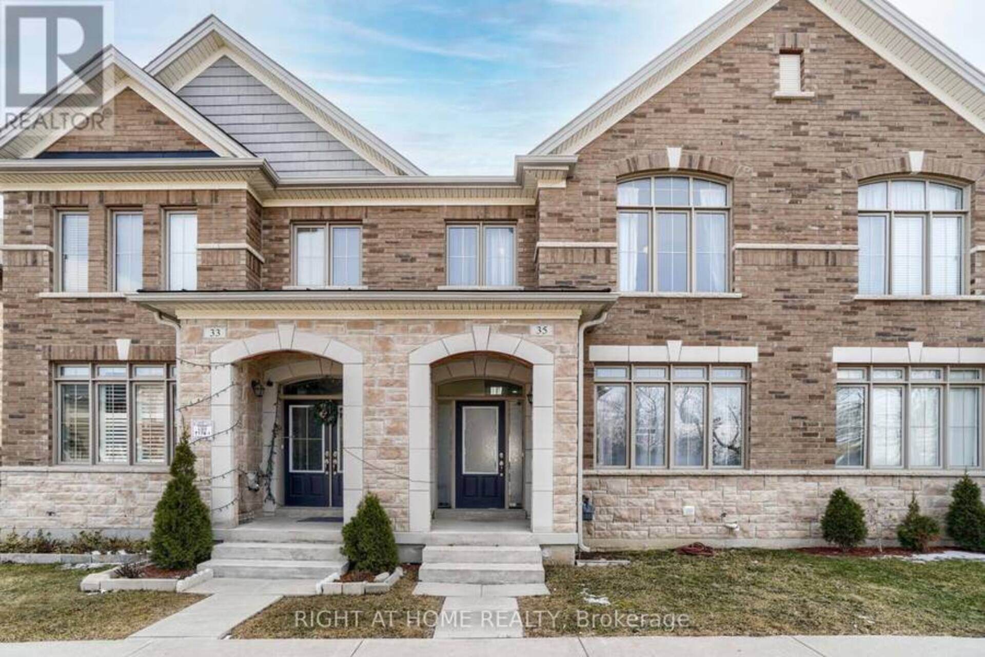 35 THORNAPPLE STREET Brampton