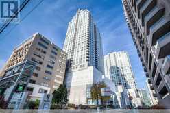 2115 - 8 HILLCREST AVENUE Toronto