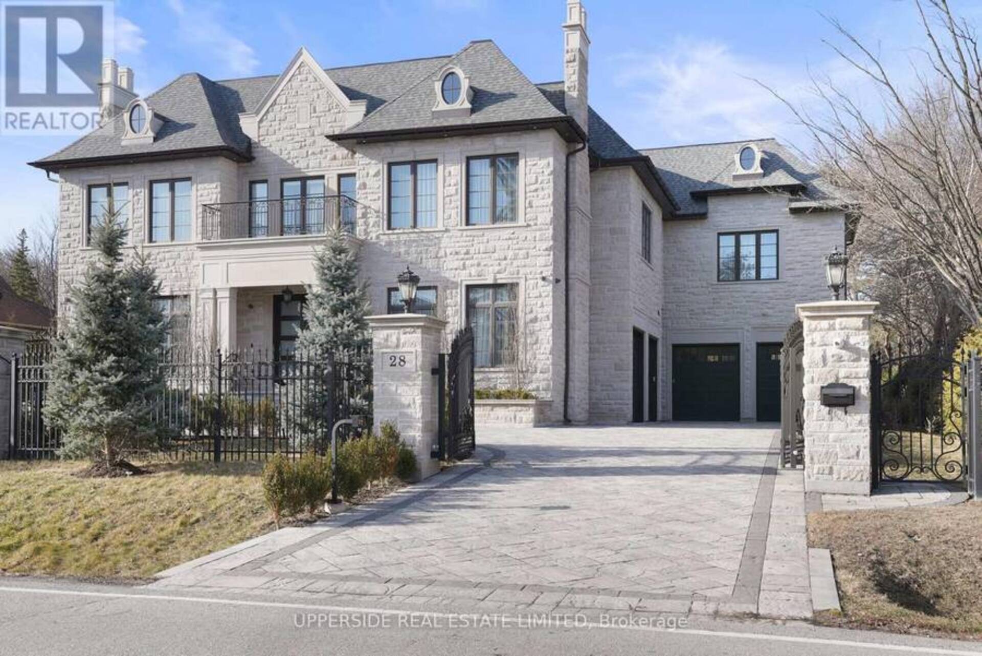 28 THORNRIDGE DRIVE Vaughan 