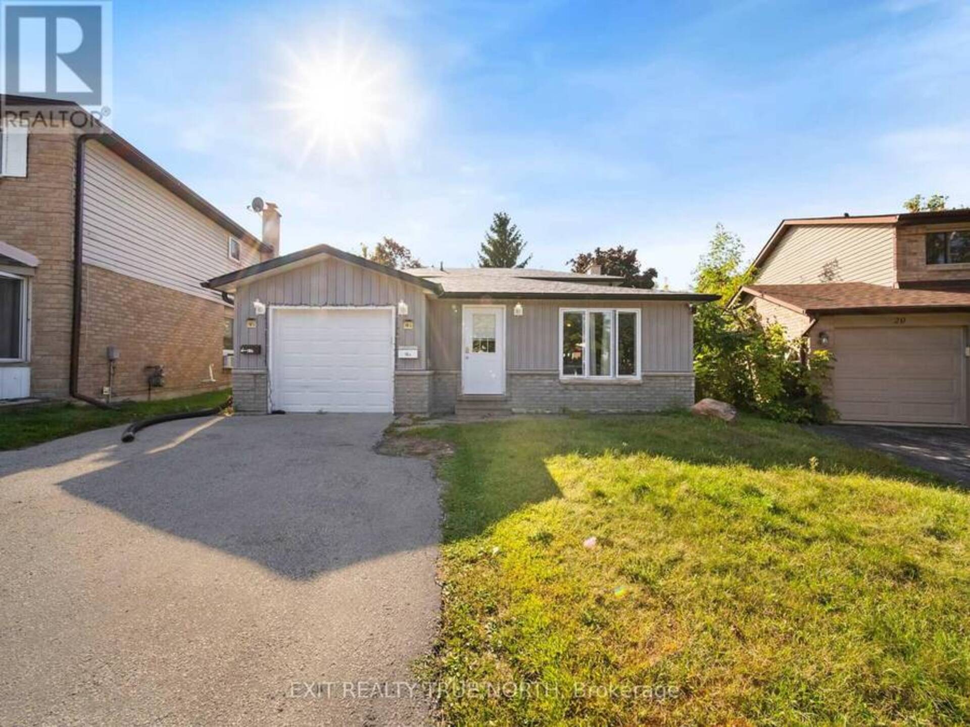 18 RIDGEWAY AVENUE Barrie 