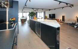 703 - 1 CONCORDE PLACE Toronto