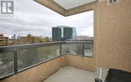 703 - 1 CONCORDE PLACE Toronto