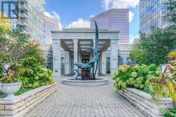 425 - 25 GREENVIEW AVENUE Toronto