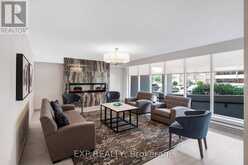 1007 - 40 WILLIAM ROE BOULEVARD Newmarket