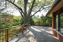 68 BARRINGHAM DRIVE Oakville