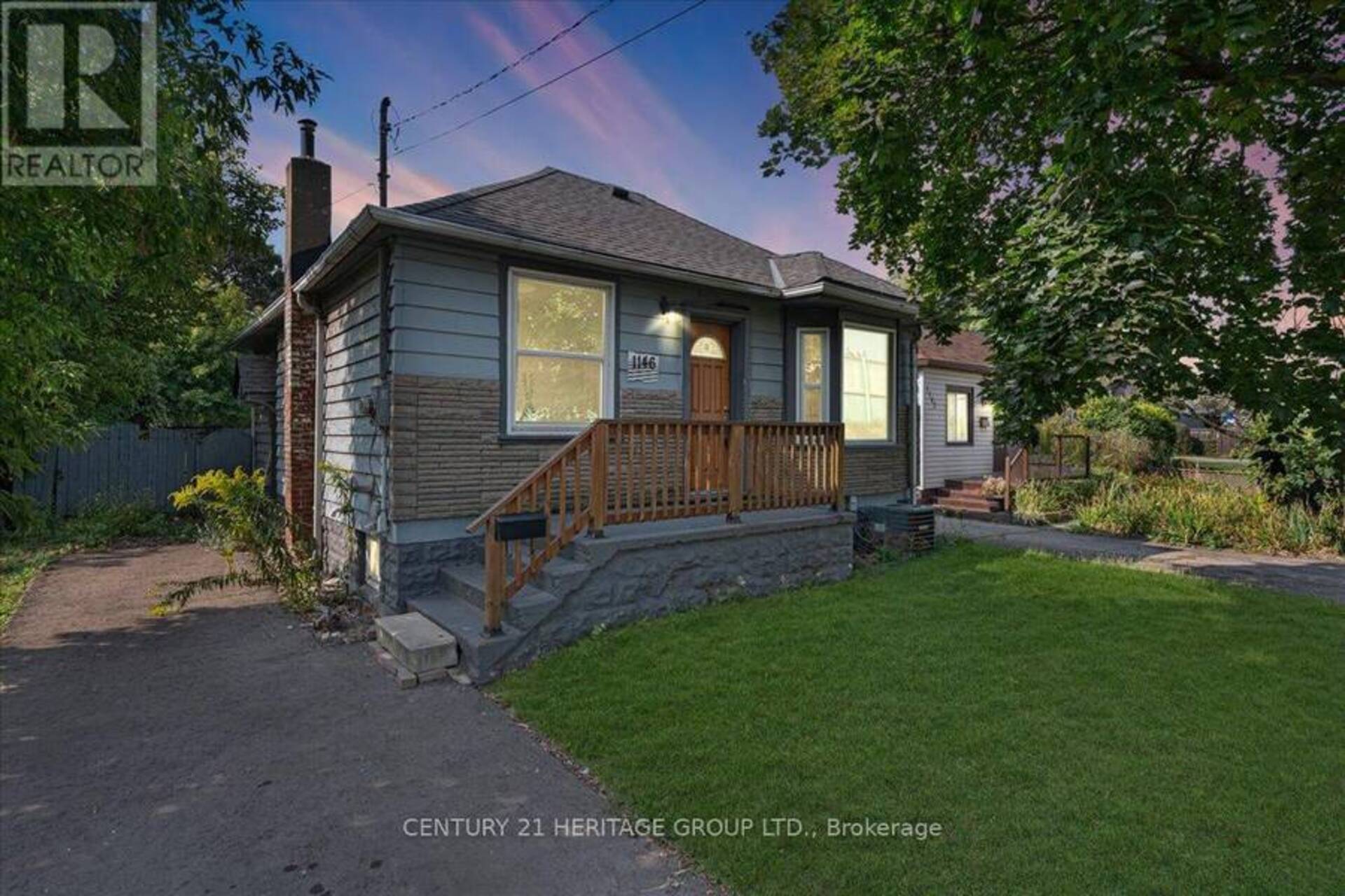 1146 LEASIDE ROAD Hamilton