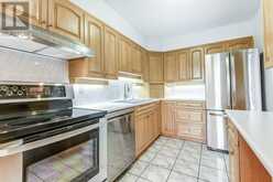 415 - 20 EDGECLIFF GOLFWAY Toronto