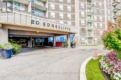 415 - 20 EDGECLIFF GOLFWAY Toronto