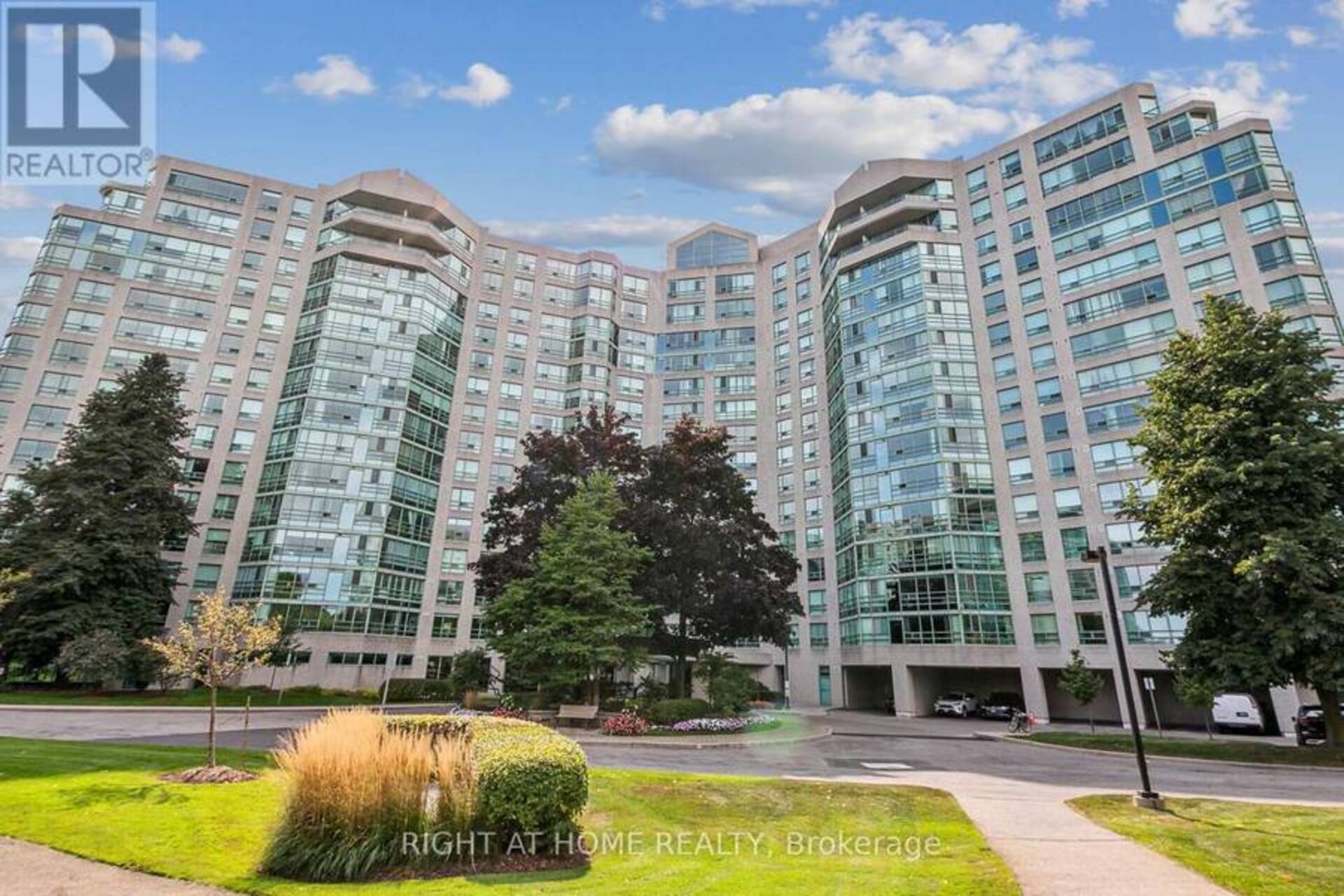 305 - 7805 BAYVIEW AVENUE Markham 