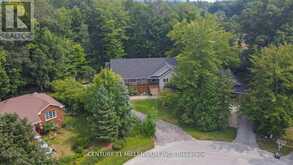 25 LISBON COURT Wasaga Beach