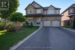 681 LAKELANDS AVENUE S Innisfil 