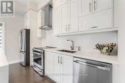 609 - 128 GROVEWOOD COMMON Oakville