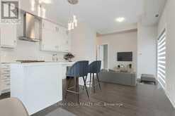 609 - 128 GROVEWOOD COMMON Oakville