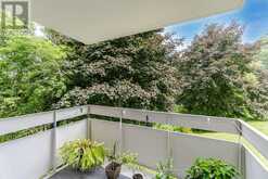 106 - 20 EDGECLIFFE GOLFWAY Toronto