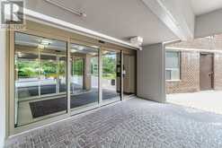 106 - 20 EDGECLIFFE GOLFWAY Toronto