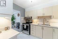 106 - 20 EDGECLIFFE GOLFWAY Toronto