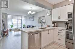 212 - 330 RED MAPLE ROAD Richmond Hill 