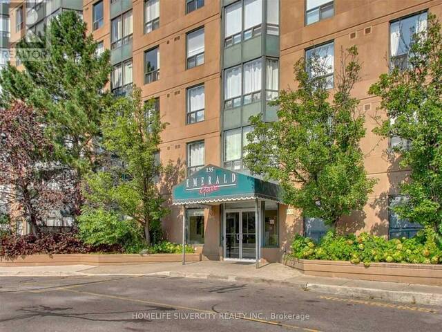 602 - 135 HILLCREST AVENUE Mississauga  Ontario