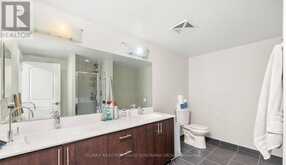 PH14 - 1060 SHEPPARD AVENUE W Toronto