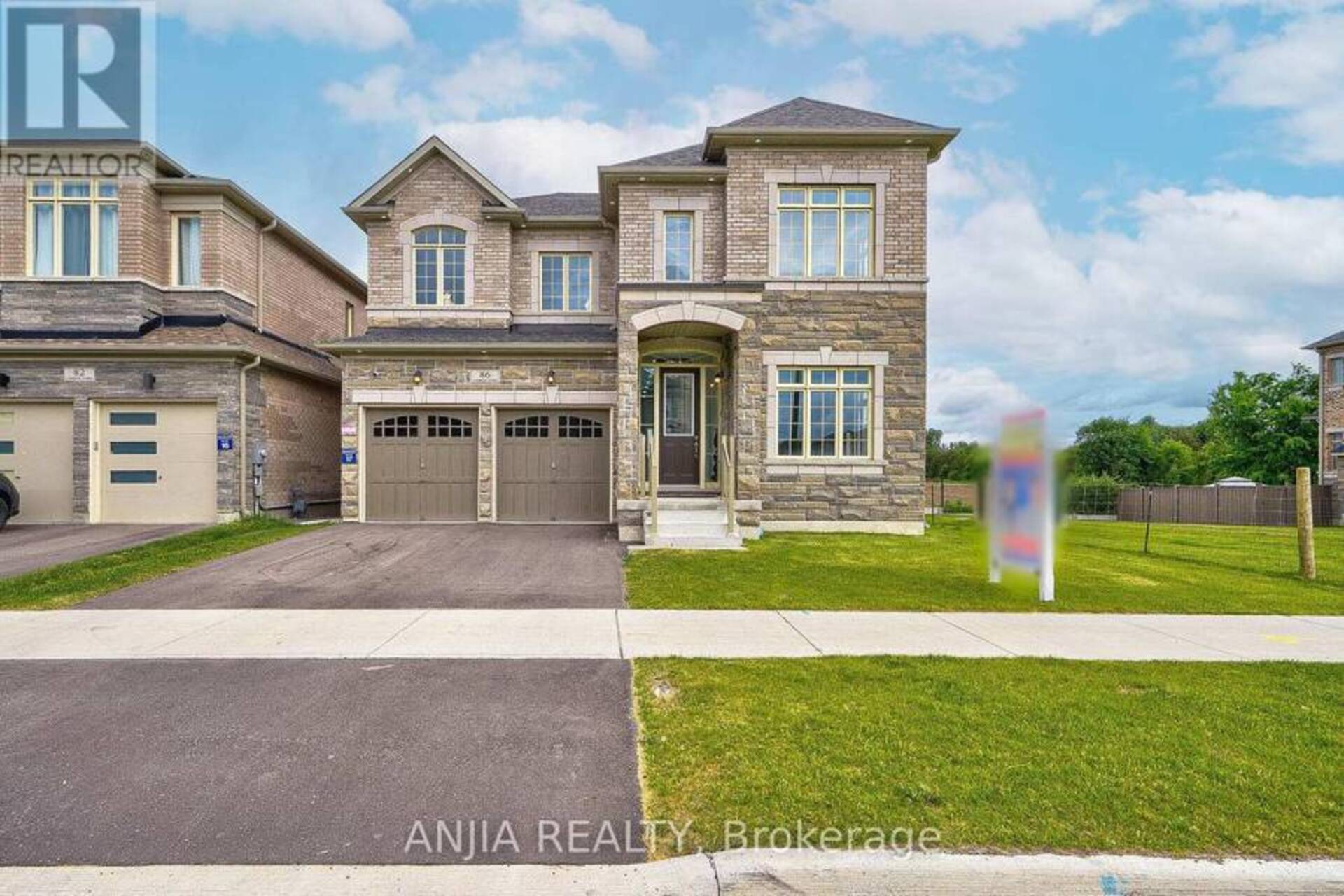 86 CONDUCTOR AVENUE Whitchurch-Stouffville