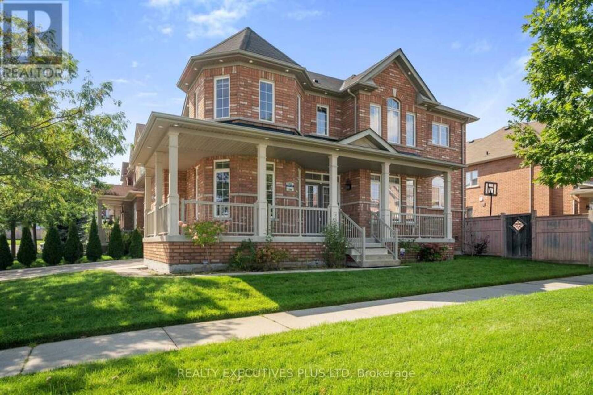 142 GEORGE ROBINSON DRIVE Brampton