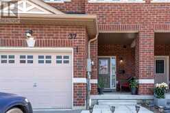 37 JEVONS DRIVE Ajax 