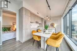 1702 - 5 ST JOSEPH STREET Toronto