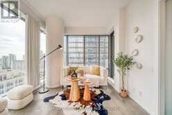 1702 - 5 ST JOSEPH STREET Toronto