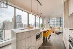 1702 - 5 ST JOSEPH STREET Toronto