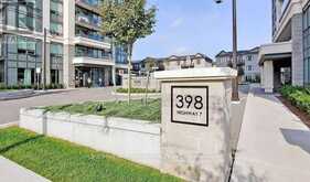 305 - 398 HIGHWAY 7 STREET E Richmond Hill 