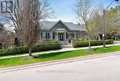 5 HUMBERVIEW DRIVE Vaughan