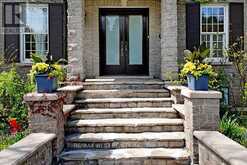 5 HUMBERVIEW DRIVE Vaughan