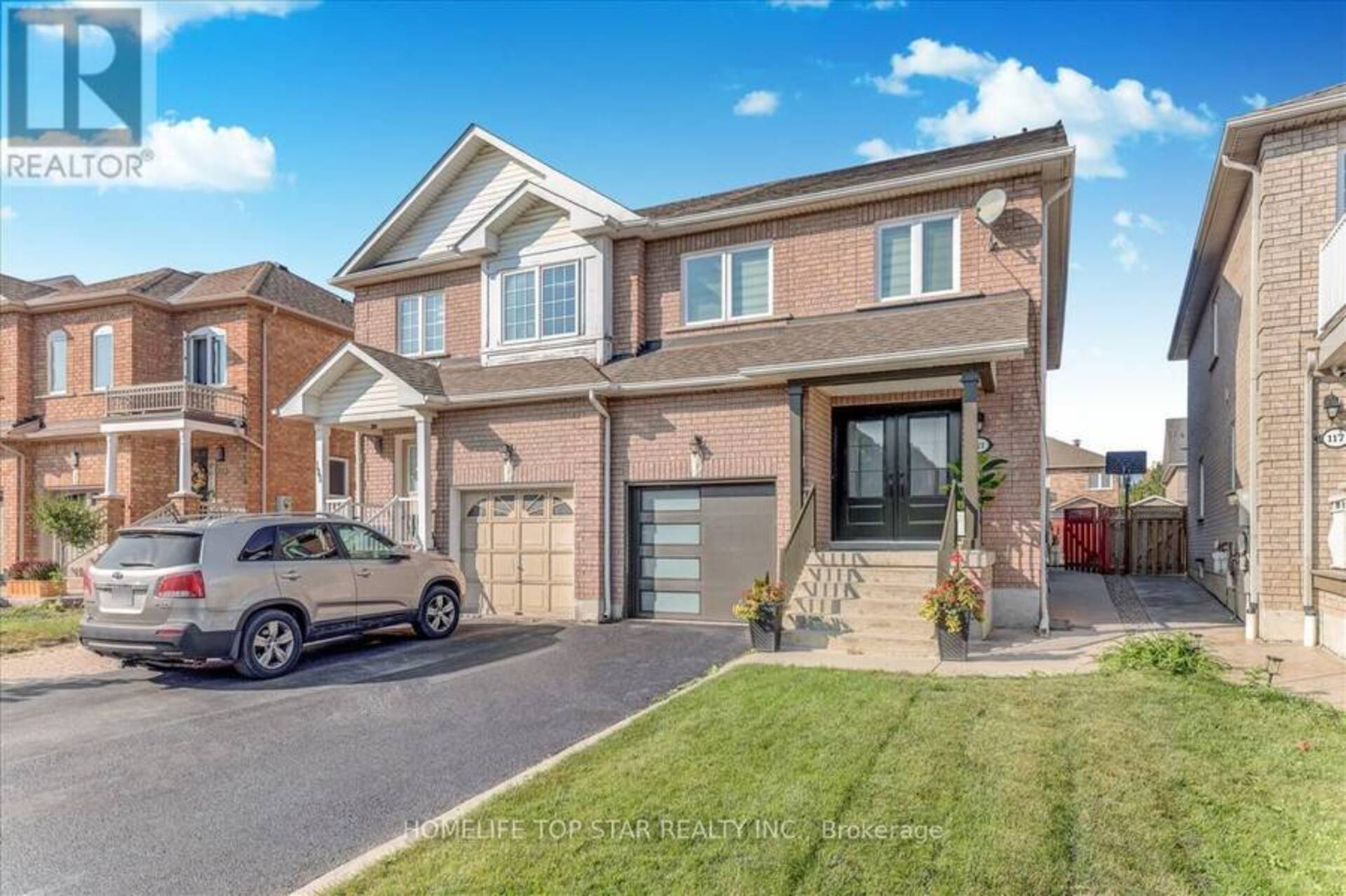 121 CASABEL DRIVE Vaughan 