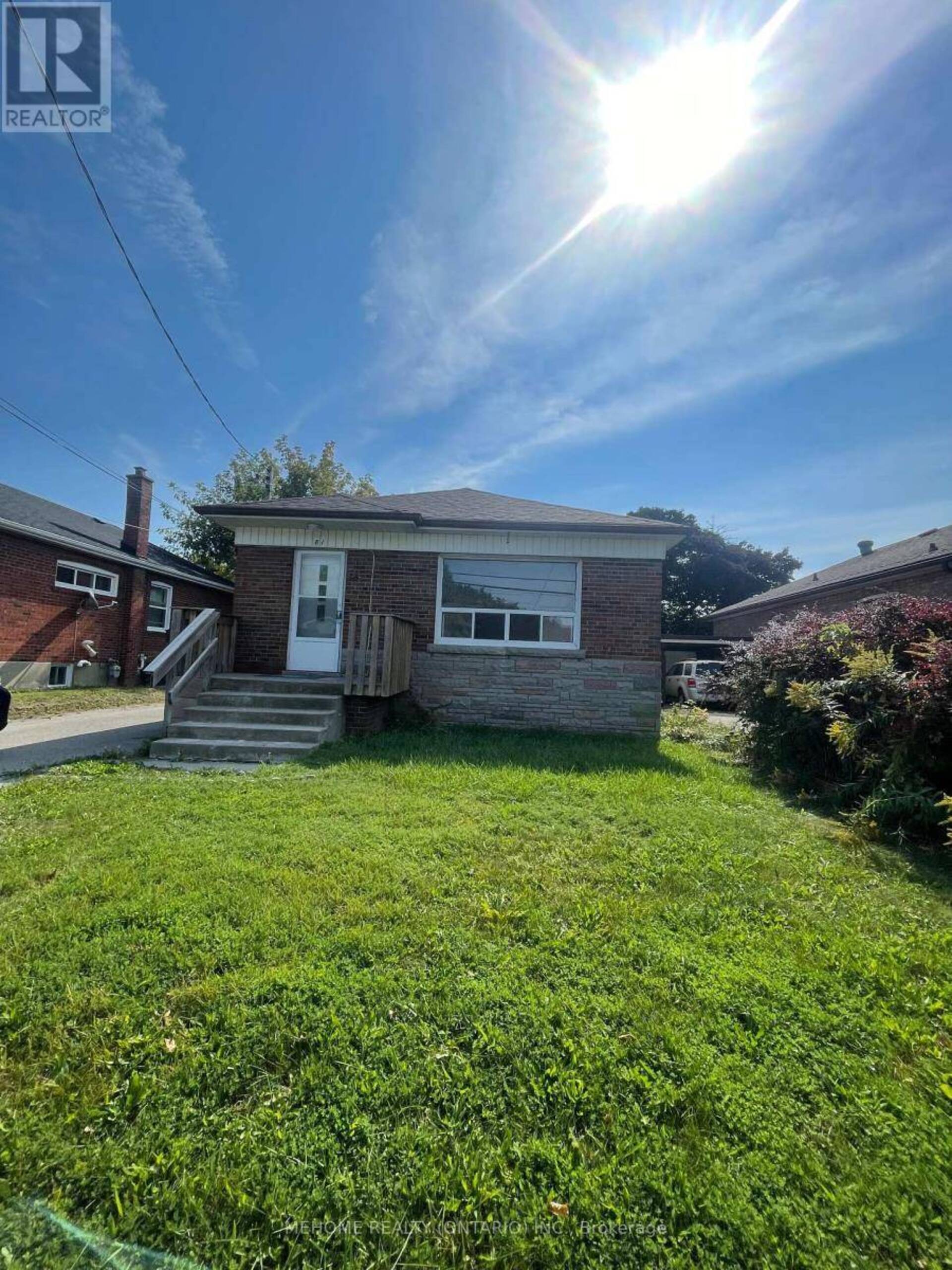 MAIN - 81 CORNWALLIS DRIVE Toronto