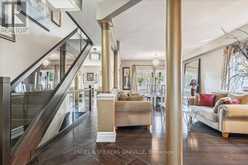 527 RAVINEVIEW WAY Oakville