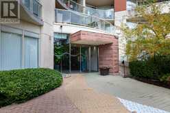 1022 - 550 QUEENS QUAY W Toronto