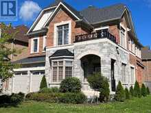 64 CHARLOTTE ABBY DRIVE East Gwillimbury 