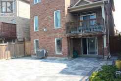 2 - 24 OLD FIELD CRESCENT Newmarket