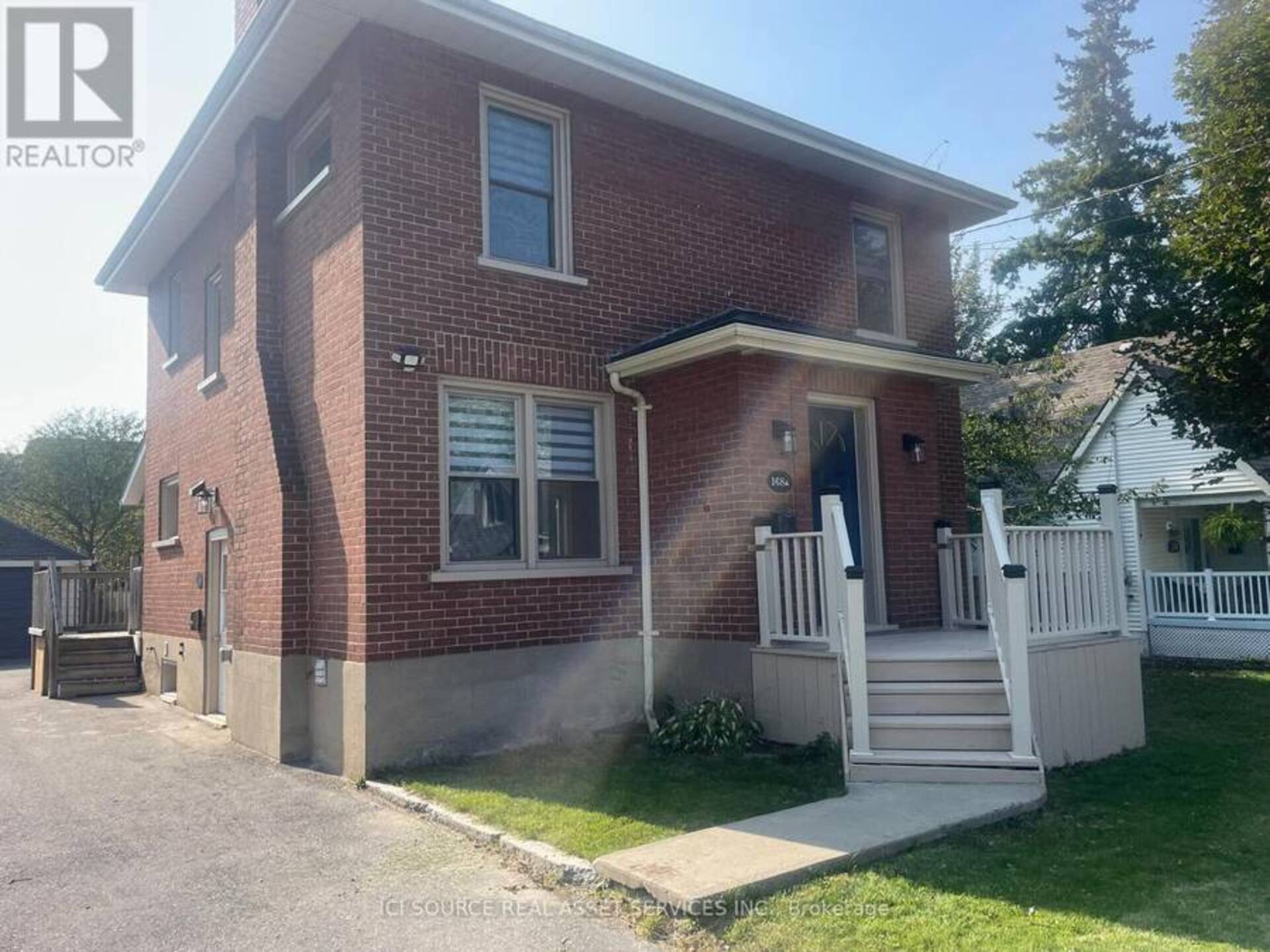 1 - 168 BURNHAM STREET Belleville