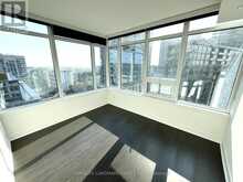 1512 - 19 BATHURST STREET Toronto