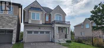 246 DEGRAAF CRESCENT Aurora