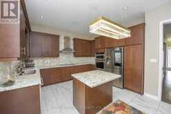 8 FANNING TRAIL Brampton 