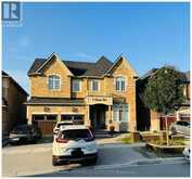 8 FANNING TRAIL Brampton