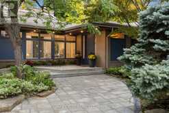 62 WIMPOLE DRIVE Toronto