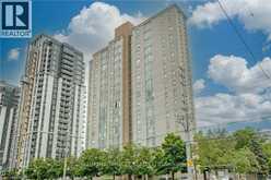 304 - 200 BURNHAMTHORPE ROAD E Mississauga 