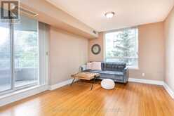 305 - 18 HILLCREST AVENUE Toronto