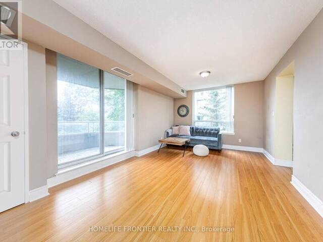 305 - 18 HILLCREST AVENUE Toronto Ontario