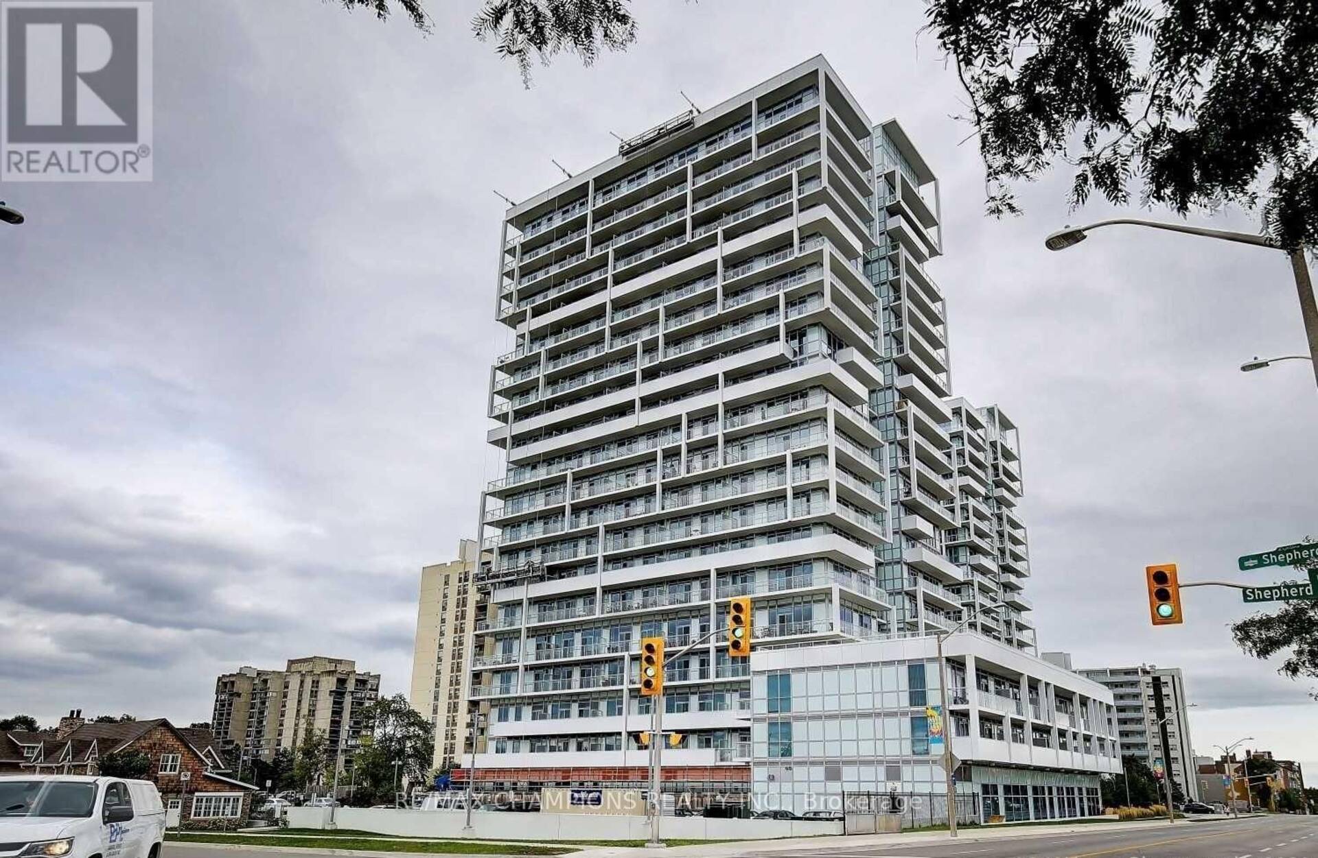 303 - 65 SPEERS ROAD Oakville 