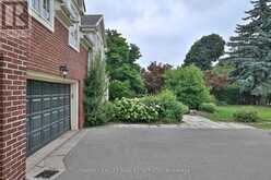 168 SANDRINGHAM DRIVE Toronto